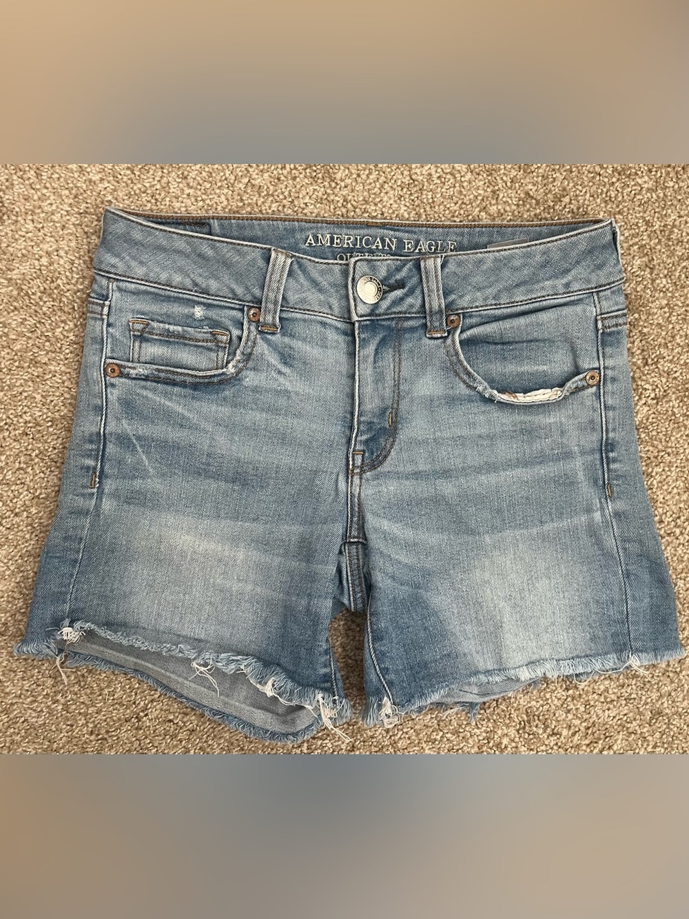 American Eagle Super Super Stretch Midi Jean Short Size 4